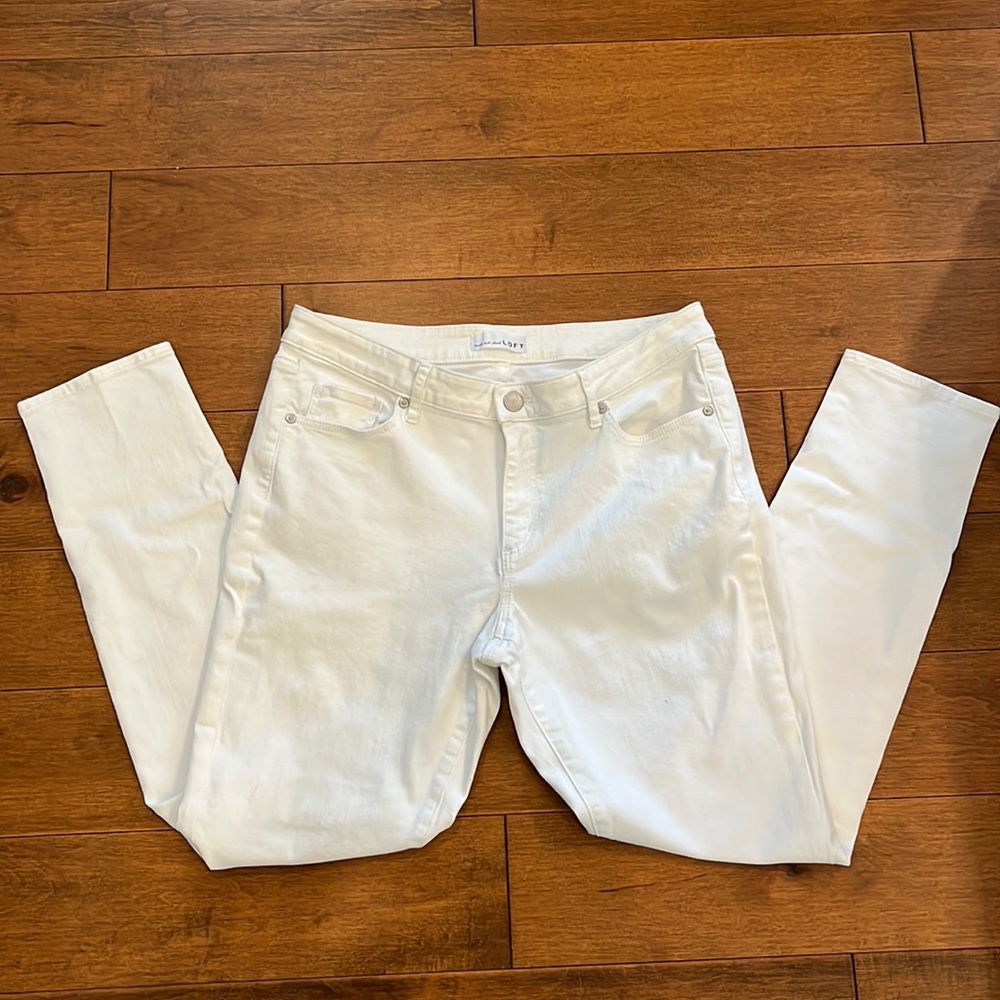 LOFT White Jeans estimated size 10- 12